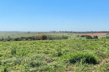 S&iacute;tio &agrave; venda - 181500m&sup2; - AGUA JEANINE