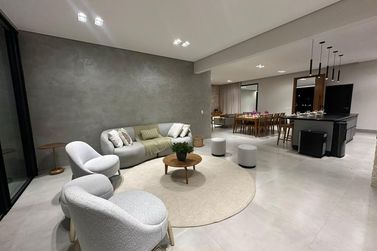 Casa &agrave; venda - 220m&sup2; - Condom&iacute;nio Bougainville