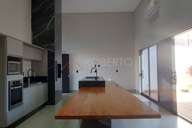 Casa &agrave; venda - 360m&sup2; - Jardim Progresso