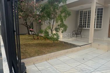 Casa &agrave; venda - 432m&sup2; - Jardim Progresso