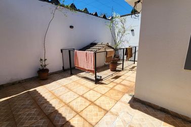 Casa &agrave; venda - 269m&sup2; - Jardim Progresso