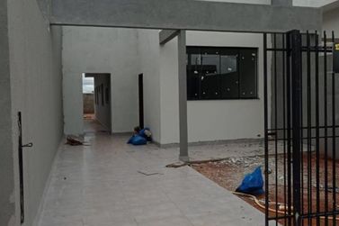 Casa &agrave; venda - 70m&sup2; - JARDIM PORTO SEGURO