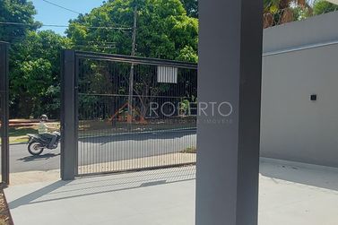 Casa &agrave; venda - 195m&sup2; - Jardim Ouro Branco