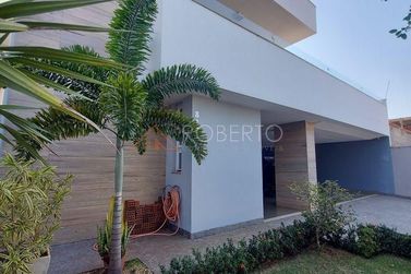 Sobrado &agrave; venda - 450m&sup2; - Jardim O&aacute;sis