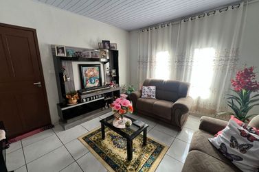 Casa &agrave; venda - 300m&sup2; - Distrito Sumar&eacute; (Sumar&eacute;)