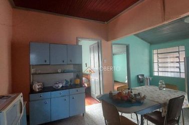 Casa &agrave; venda - 240m&sup2; - Centro