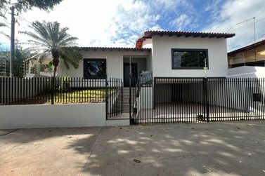 Sobrado &agrave; venda - Centro
