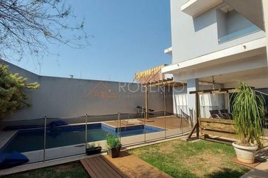 Sobrado &agrave; venda - 450m&sup2; - Jardim O&aacute;sis