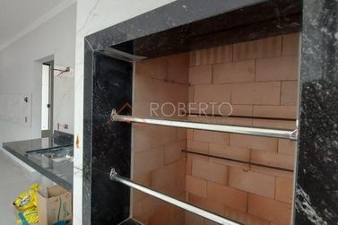 Casa &agrave; venda - 214m&sup2; - Jardim Ouro Branco