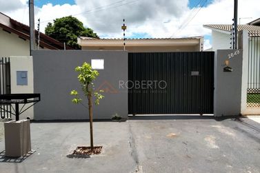 Casa &agrave; venda - 297m&sup2; - Centro
