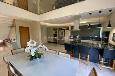 Casa &agrave; venda - 263m&sup2; - Condom&iacute;nio Royal Park