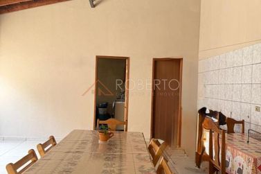 Casa &agrave; venda - 637m&sup2; - Centro