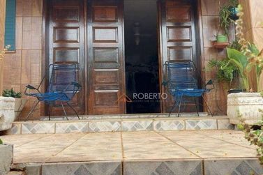Casa &agrave; venda - 260m&sup2; - Jardim Ouro Branco