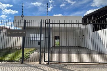 Casa &agrave; venda - 210m&sup2; - Jardim Progresso