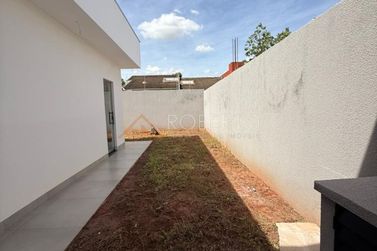 Casa &agrave; venda - 270m&sup2; - Jardim O&aacute;sis