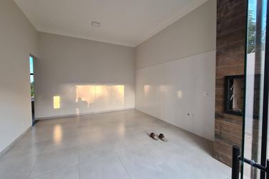 Casa &agrave; venda - 130m&sup2; - JARDIM PORTO SEGURO