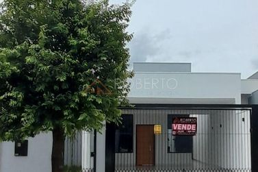 Casa &agrave; venda - 247m&sup2; - Jardim Santos Dumont