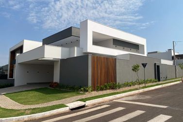 Casa &agrave; venda - 232m&sup2; - Condom&iacute;nio San Lorenzo