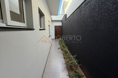 Casa &agrave; venda - 360m&sup2; - MONTE CRISTO
