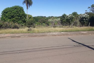 Terreno &agrave; venda - 7000m&sup2; - Jardim Campo Belo