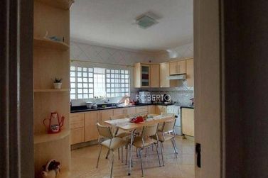 Casa &agrave; venda - 320m&sup2; - Jardim Ouro Branco