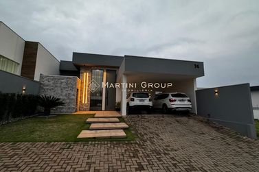 Casa &agrave; venda - 161m&sup2; - Condom&iacute;nio Royal Park