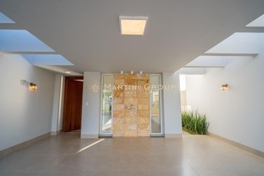 Casa para alugar - 189m&sup2; - Condom&iacute;nio Bougainville