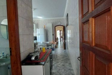 Casa &agrave; venda - 220m&sup2; - Jardim Ip&ecirc;