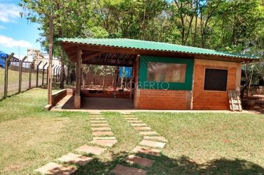 Ch&aacute;cara &agrave; venda - 5000m&sup2; - Jardim Morada do Sol
