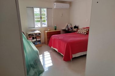 Ch&aacute;cara &agrave; venda - 30000m&sup2; - Jardim Sumar&eacute;