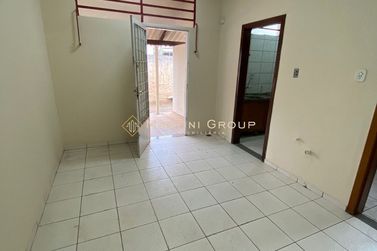 Sala Comercial &agrave; venda - 172m&sup2; - Centro