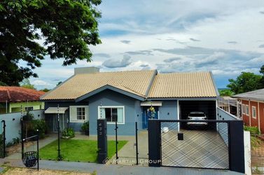 Casa &agrave; venda - 349m&sup2; - Jardim Santos Dumont
