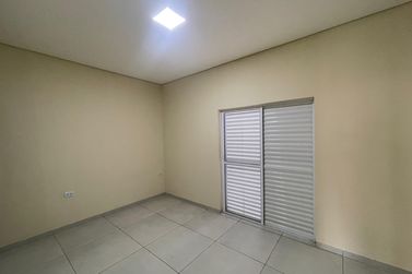 Apartamento para alugar - Conjunto Habitacional Sumar&eacute; (Sumar&eacute;)