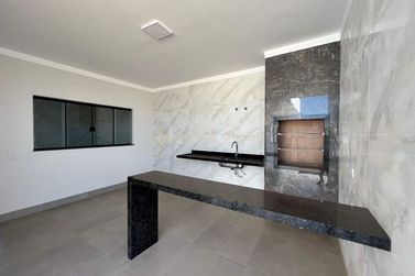 Casa &agrave; venda - 167m&sup2; - Jardim O&aacute;sis