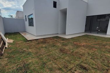Casa &agrave; venda - 130m&sup2; - Jardim Santos Dumont