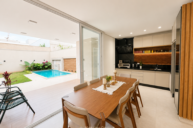 Casa &agrave; venda - 202m&sup2; - Condom&iacute;nio Parthenon