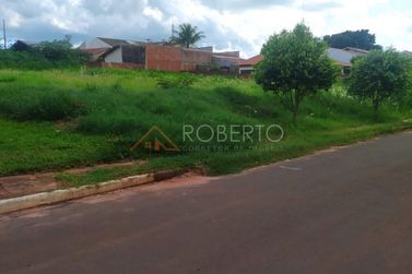 Terreno &agrave; venda - 1800m&sup2; - Jardim Santos Dumont
