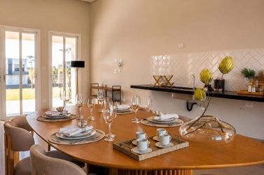 Casa &agrave; venda - 150m&sup2; - Condom&iacute;nio Bougainville