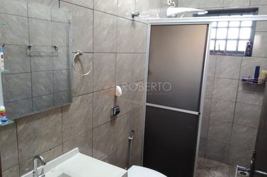 Casa &agrave; venda - 297m&sup2; - Centro