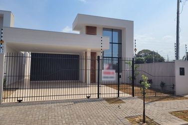 Casa &agrave; venda - 135m&sup2; - Conjunto Porto Seguro