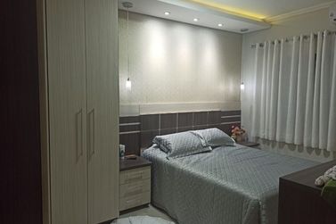 Casa &agrave; venda - 170m&sup2; - Jardim Simara