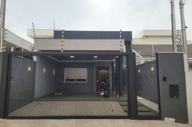 Casa &agrave; venda - 140m&sup2; - Jardim Ouro Branco
