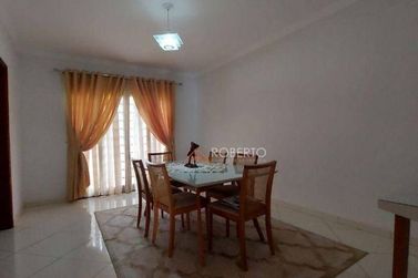 Casa &agrave; venda - 214m&sup2; - Jardim S&atilde;o Jo&atilde;o