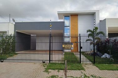 Casa &agrave; venda - 130m&sup2; - Jardim Porto Seguro
