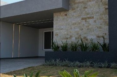 Casa &agrave; venda - 200m&sup2; - Condom&iacute;nio Parthenon