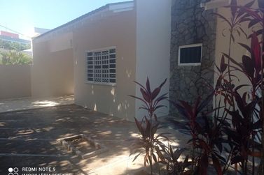Casa &agrave; venda - 277m&sup2; - jardim Santos Dumont