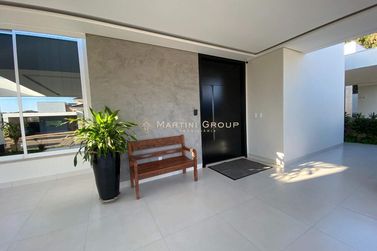 Casa &agrave; venda - 267m&sup2; - Condom&iacute;nio Flamboyant