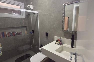Casa &agrave; venda - 230m&sup2; - Condom&iacute;nio Arauc&aacute;ria