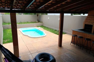 Casa &agrave; venda - 297m&sup2; - Centro