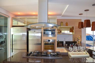 Casa &agrave; venda - 400m&sup2; - Condom&iacute;nio &Aacute;guas do Paran&aacute;